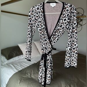 Diane von Furstenberg for Target Wrap Tunic Dress Size S Disco Iconic Print 💫